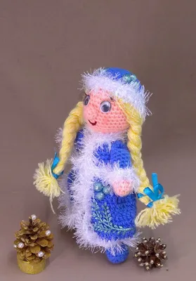 Вязаная игрушка \"Снегурочка\" - купить в интернет-магазине Сделано Руками в  Ставрополе