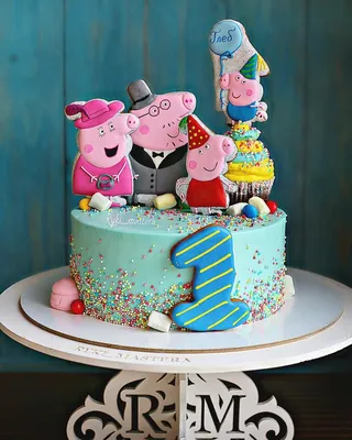 Давненько не было Пеппы с семейкой😜 прянички от @mariyalipp #ryki_mastera  #veraessen #entrenafesta #desserts #food… | Pig birthday cakes, Kids cake,  Peppa pig cake