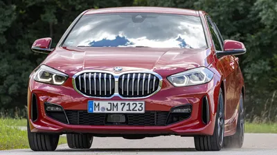 BMW 116 i LM 17 дюймов, навигационная система, автоматический кондиционер, PDC б/у купить в Rielasingen-Worblingen - Int.Nr.: 300810 ПРОДАНО