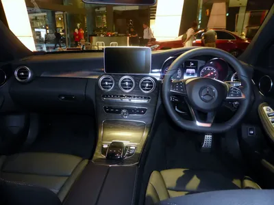 Mercedes-Benz C 180 Cabrio AMG Line фаркоп навигация светодиодная камера Spu
