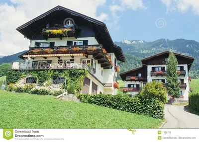 австрийские дома стоковое изображение. изображение насчитывающей окно -  1123775