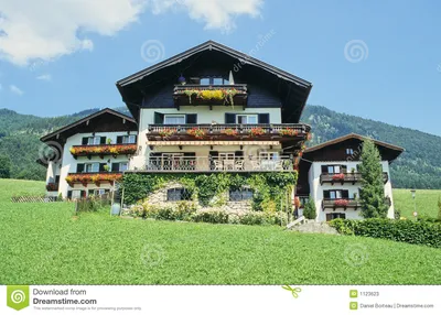 австрийские дома стоковое изображение. изображение насчитывающей тирольский  - 1123623