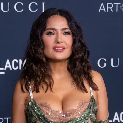 сальма хайек фото в молодости - Поиск в Google | Salma hayek photos, Salma  hayek pictures, Salma hayek style