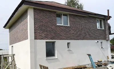 Как сэкономить на покраске дома в будущем: сделать фасад из АМК | Много  Хобби | Дзен