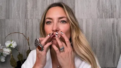 Kate Hudson divides fans as she debuts new lips – but it's not what you  think | HELLO!
