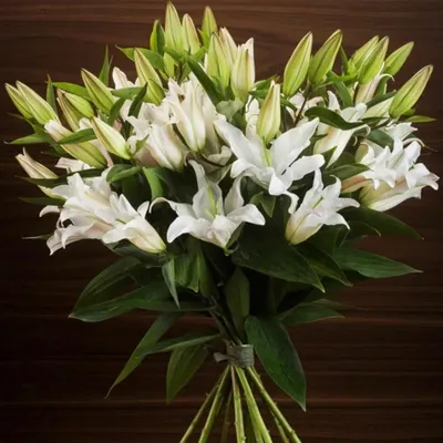 Букет из 11 белых лилий - Доставкой цветов в Москве! 66553 товаров! Цены от  487 руб. Цветы Тут