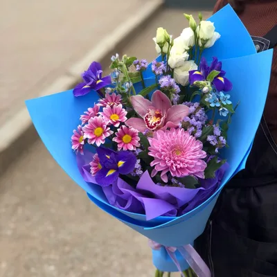 Цветы на Выпускной с доставкой в Уфе | ПионПионыч