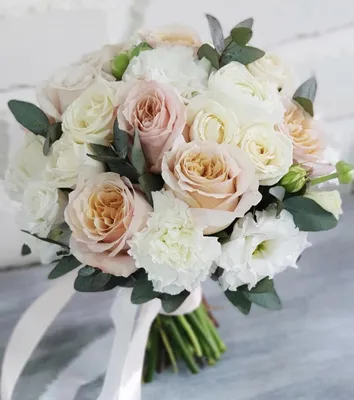 Купить «Букет невесты с пионовидными розами art. 05-157» по доступной цене  с доставкой по Москве в салоне Fl-er