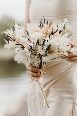 Свадебные букеты из сухоцветов и стабилизированных цветов
