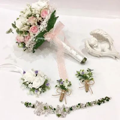 Букет для Невесты . Бутоньерки для друзей жениха и браслет для подружки  невесты. Веточка в прическу . #букетневесты… | Instagram