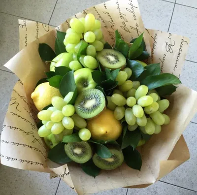 Букеты из фруктов фото