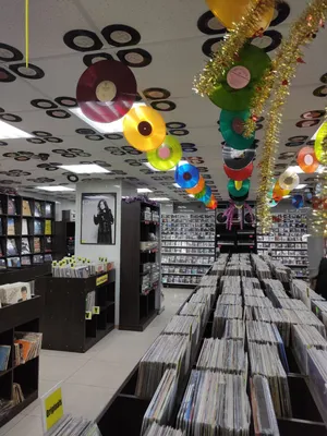 Мастер Sound, магазин виниловых пластинок, Цвиллинга, 58, Челябинск — 2ГИС