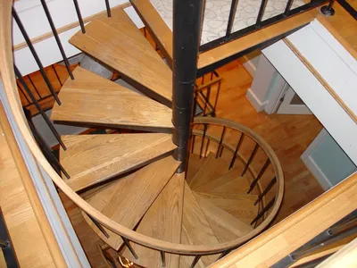 Купить винтовые лестницы на второй этаж в Самаре – Конструкции из металла |  СВАРОГ