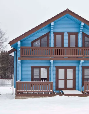 Покраска деревянного дома: цена профессиональной покраски деревянных домов  от GoodWood
