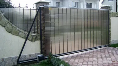 Откатные ворота из поликарбоната с пультом купить в Казани | Цена на  откатные ворота из поликарбоната с пультом
