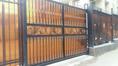 Кованые ворота с поликарбонатом : продажа, цена в Алматы. Кованые ворота,  заборы и ограждения от \"Компания ИП \"ТАВ\"\" - 30399879