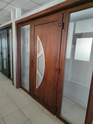 Входная пластиковая дверь в частный дом Орех (900×2100) INOX-040-NB -  Профиль-сервис