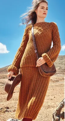 Вязаный костюм спицами: Джемпер и юбка резинкой с узором из жгутов - Портал  рукоделия и моды