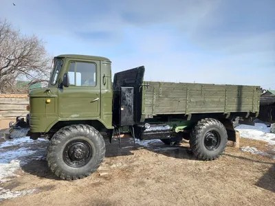 Купить ГАЗ 66 Бортовой грузовик 1984 года в Улан-Удэ: цена 370 000 руб.,  бензин, механика - Грузовики