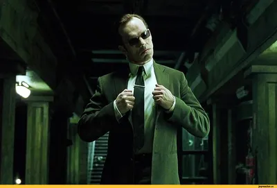 Хьюго Уивинг не вернется к роли агента Смита в \"Матрице 4\" | GameMAG