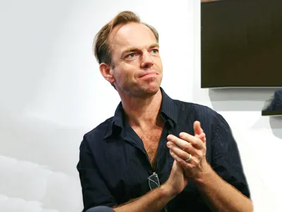 Хьюго Уивинг Hugo Weaving Биография