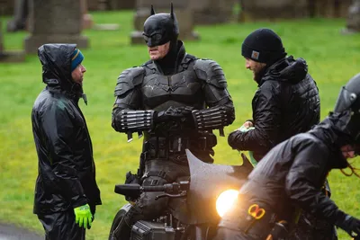 Режиссёр «Бэтмена» Мэтт Ривз теперь отвечает почти за все фильмы по DC -  Чемпионат