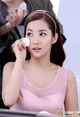 Красивые рекламные фото южнокорейской актрисы Пак Мин Ён  _russian.china.org.cn