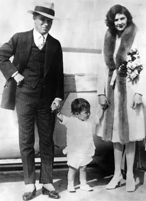 Кто родился 16 апреля — комик Чарли Чаплин. Биография