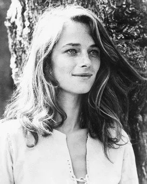 Шарлотта Рэмплинг (Charlotte Rampling) - YouTube