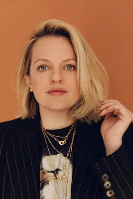 Элизабет Мосс (Elisabeth Moss, Elisabeth Singleton Moss) - актриса,  режиссёр - фильмография - Сияющие (2023) - голливудские актрисы -  Кино-Театр.Ру