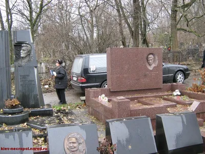 Фоторепортаж с похорон Николая Олялина