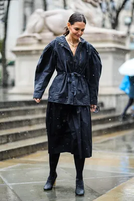 Кэти Холмс поразила поклонников нелепым нарядом на прогулке по Нью-Йорку »  Звёзды.ru