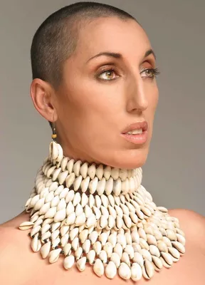 Росси де Пальма. Рóсси де Пáльма (исп. Rossy de Palma, полное имя Рóза  Элéна Гарси́я Эчáве (исп. Rosa… | Face photography, Interesting faces, Face  drawing reference