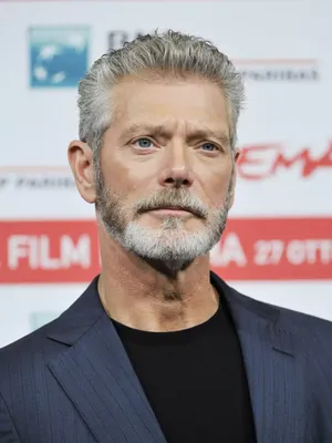 Стивен Лэнг (Stephen Lang) - актёр - фильмография - Не дыши (2016) -  голливудские актёры - Кино-Театр.Ру