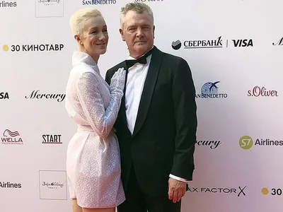 Супруги Виктория Исакова и Юрий Мороз: «Нам хорошо вместе даже молчать» |  WOMAN