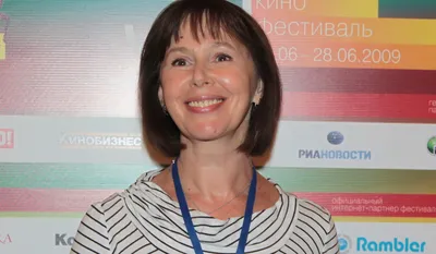 Евгения Симонова впервые прокомментировала слухи про свою тяжелую болезнь -  7Дней.ру