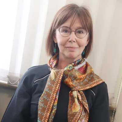 Я не хочу умирать, но, в принципе, готова»: Евгения Симонова впервые  рассказала о раке легких | STARHIT