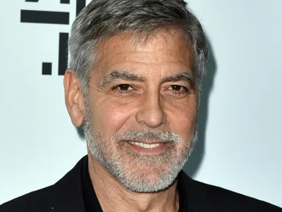Джордж Клуни изменил жене с молодой актрисой