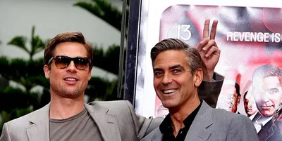 Первый канал - Джордж Клуни - внучатый племянник Авраама Линкольна. В школе  Клуни поразил паралич Белла - генетическая болезнь досталась Джорджу в  наследство от отца. Его левый глаз был закрыт, Клуни не