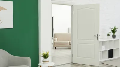 Белые двери в интерьере: идеи, фото, советы дизайнера