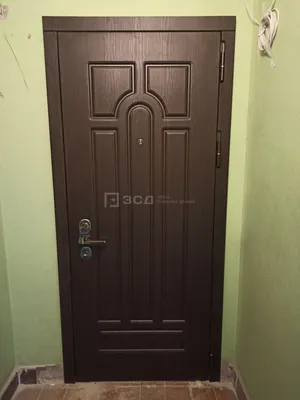 Дверь с тёмной панелью цвет венге в Москве по цене 20200руб.
