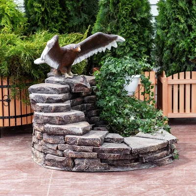 Купить Декоративный фонтан для сада \"Горная птица\" за 30 000 ₽