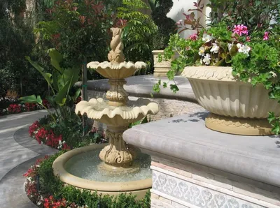 Декоративный фонтан для сада Орел U08957, стеклопластик, высота 226 см  купить за 64 500 руб. ЦЕНА Снижена - Зимние скидки на Садовые фонтаны