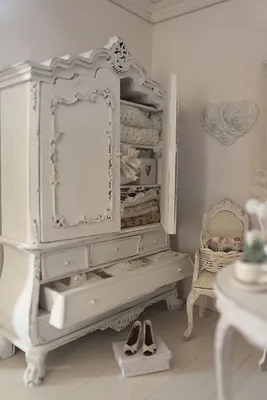 Декор старого шкафа своими руками: 11 идей как украсить и реставрировать  шкаф