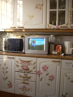Как украсить кухонную мебель (42 фото) своими руками: видео-уроки по  декупажу кухни, инструкция, фото