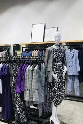 Стильная одежда для деловых женщин: открытие фирменного магазина ЕМКА –  Коммерсантъ Саратов