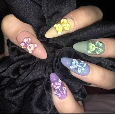 Chic Short Nail Art Designs for Maximum Style : 3D Abstract Nails