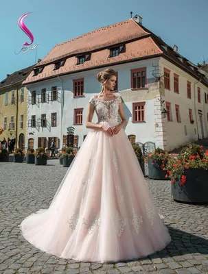 Свадебное платье Араксия - купить свадебные платья в Санкт-Петербурге
