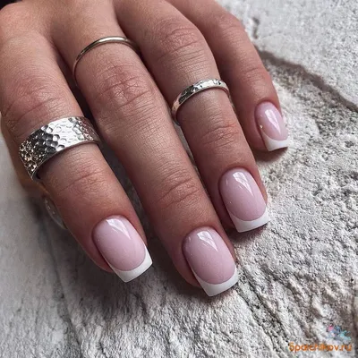 Milky nails дизайны 2021-2022: как создать самый трендовый маникюр  молочными базами, топами и гелями