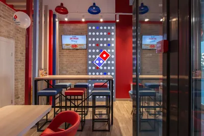 Дизайн интерьера пиццерии Domino's Pizza | Студия дизайна интерьера Марии  Грин